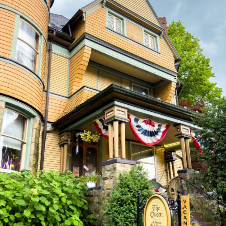 The Queen A Victorian Bed and Breakfast in Bellefonte Pennsylvania